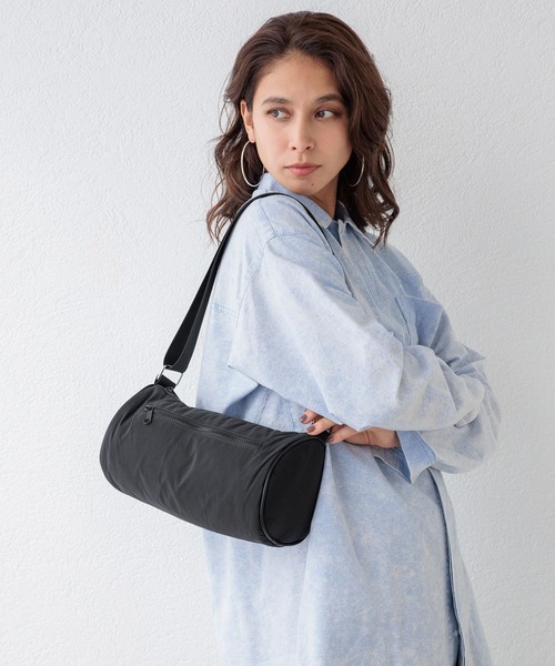 HEREIAM(ヘレイアム)の「【HEREIAM】PDシリンダーバッグ(ショルダーバッグ・レディース・ブラック/ライトグレー・FREE)」の6枚目の写真