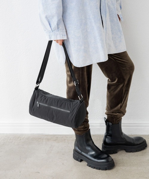 HEREIAM(ヘレイアム)の「【HEREIAM】PDシリンダーバッグ(ショルダーバッグ・レディース・ブラック/ライトグレー・FREE)」の8枚目の写真