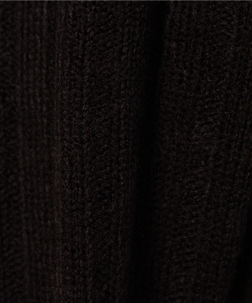 one after another NICE CLAUP（ワンアフターアナザーナイスクラップ）の「【ナイスクラップ】ワイドリブＶネックプルオーバー（ニット/セーター・レディース・ピンク/グレー/ブラック/アイボリー・FREE）」の16枚目の写真