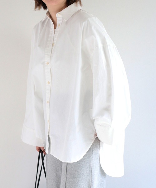 cepo（セポ）の「バックシャーリングシャツワンピース（シャツ/ブラウス・レディース・オフホワイト/ブルー/ベージュ・M）」の6枚目の写真