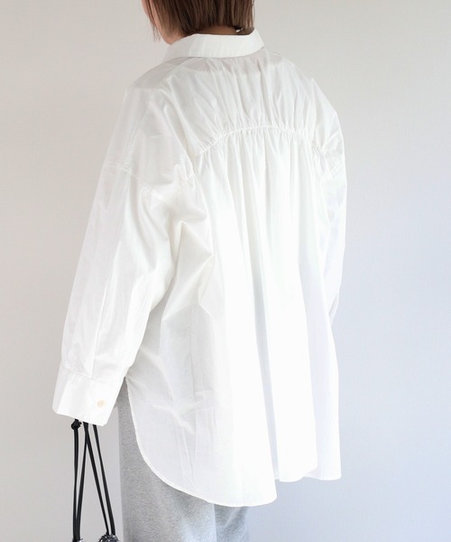 cepo（セポ）の「バックシャーリングシャツワンピース（シャツ/ブラウス・レディース・オフホワイト/ブルー/ベージュ・M）」の7枚目の写真