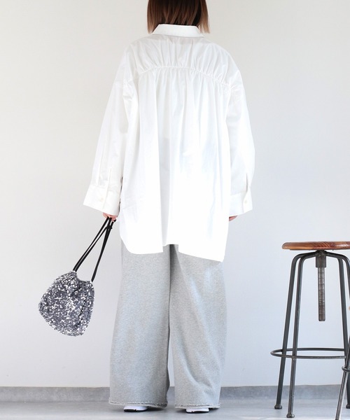 cepo（セポ）の「バックシャーリングシャツワンピース（シャツ/ブラウス・レディース・オフホワイト/ブルー/ベージュ・M）」の12枚目の写真