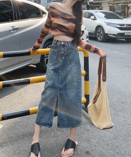 aimoha（アイモハ）の「フロントスリットデニムロングスカート（デニムスカート・レディース・ブルー/ピンク・LARGE/MEDIUM/SMALL/X-SMALL）」の9枚目の写真