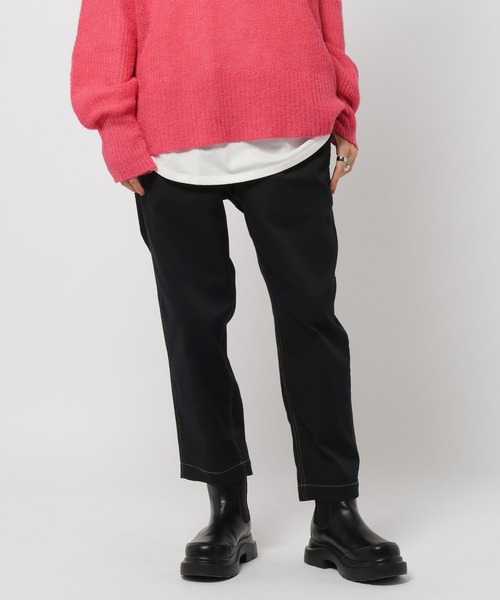 niko and...（ニコアンド）の「ストレッチテーパードパンツ2（その他パンツ・レディース・ベージュ/ブラック/ライトグレー/グリーン/ライトブルー/インディゴブルー/アイボリー/ブルー系その他/グレー系その他/マスタード/ネイビー/ダークブラウン・SMALL/MEDIUM/LARGE）」の2枚目の写真