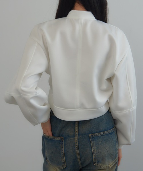 MAGASIN DE MODE Onjna（マガジンデモードオンジェナ ）の「【MAGASIN DE MODE Onjna】Balloon sleeve short zip jacket / バルーンスリーブ ショートジップジャケット trc（その他アウター・レディース・ブラック/オフホワイト/グレー・FREE）」の19枚目の写真