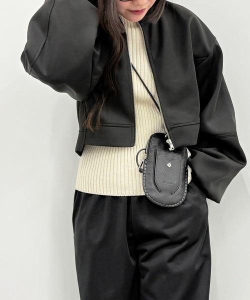 MAGASIN DE MODE Onjna（マガジンデモードオンジェナ ）の「【MAGASIN DE MODE Onjna】Balloon sleeve short zip jacket / バルーンスリーブ ショートジップジャケット trc（その他アウター・レディース・ブラック/オフホワイト/グレー・FREE）」の22枚目の写真