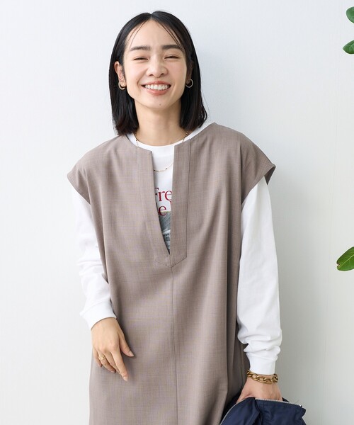 FREAK'S STORE(フリークスストア)の「接触冷感/UV リネンタッチ スキッパーワンピース/ リネンタッチ Vネックワンピース(ワンピース・レディース・グレー/ブラック/ベージュ・フリ-)」の10枚目の写真