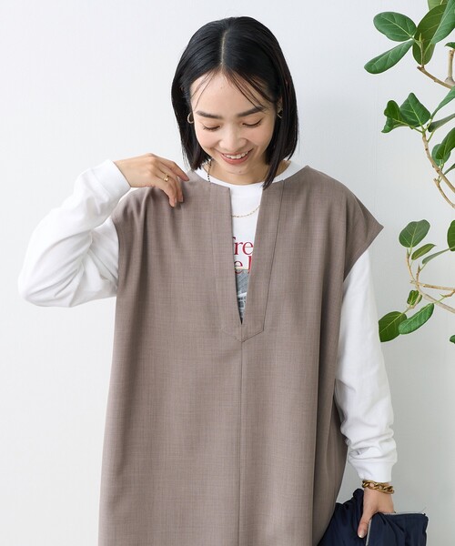 FREAK'S STORE(フリークスストア)の「接触冷感/UV リネンタッチ スキッパーワンピース/ リネンタッチ Vネックワンピース(ワンピース・レディース・グレー/ブラック/ベージュ・フリ-)」の11枚目の写真