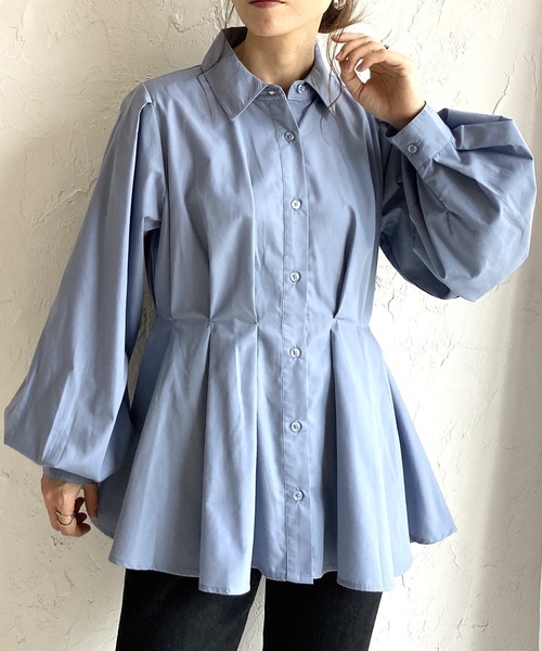 She's Closet(シーズクローゼット)の「長袖 フレア ペプラム 襟付き ウエストタックシャツ ブラウス(シャツ/ブラウス・レディース・ブラック/オフホワイト/ブルー・FREE)」の3枚目の写真