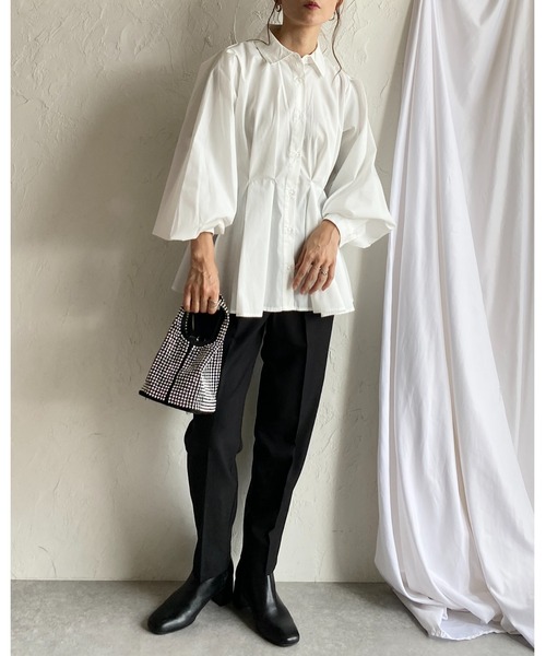 She's Closet(シーズクローゼット)の「長袖 フレア ペプラム 襟付き ウエストタックシャツ ブラウス(シャツ/ブラウス・レディース・ブラック/オフホワイト/ブルー・FREE)」の5枚目の写真