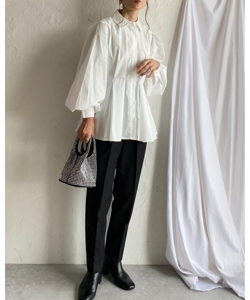 She's Closet(シーズクローゼット)の「長袖 フレア ペプラム 襟付き ウエストタックシャツ ブラウス(シャツ/ブラウス・レディース・ブラック/オフホワイト/ブルー・FREE)」の13枚目の写真