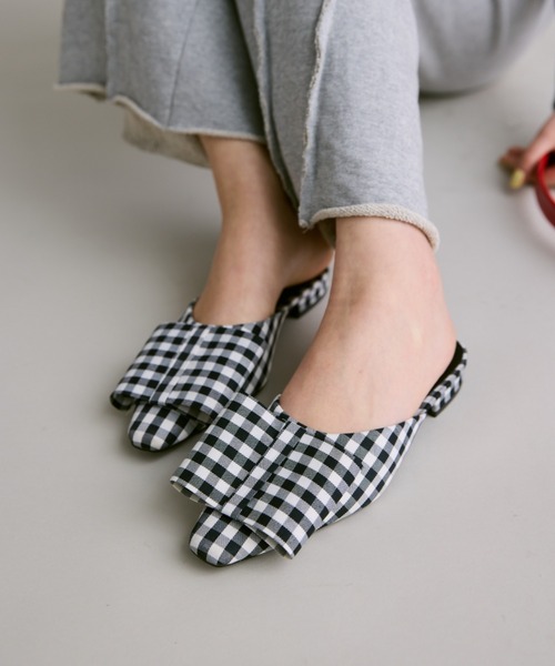 FUULLY STUDIO(フーリィーステューディオ)の「BIGリボンミュール(パンプス・レディース・チェック/ピンク・SMALL/MEDIUM/LARGE)」の2枚目の写真