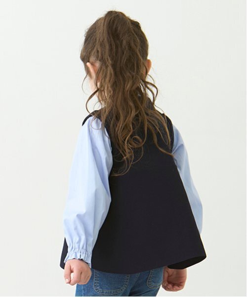 petit main(プティマイン)の「【リンク】フレアベストドッキングトップス(キッズ)(シャツ/ブラウス・キッズ・ネイビー/ライトベージュ・80cm/90cm/110cm/100cm/120cm/130cm)」の6枚目の写真