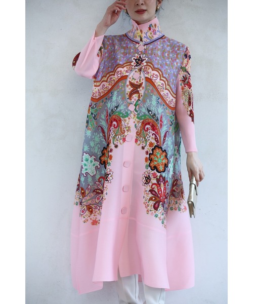 cawaii（カワイイ）の「鮮やかなオリエンタル柄が弾むアコーディオンプリーツロングカーディガン（カーディガン/ボレロ・レディース・ピンク・FREE）」の15枚目の写真