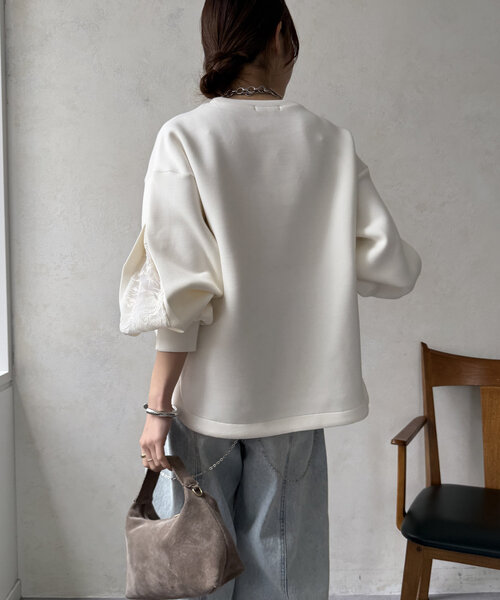 DouDou(ドゥドゥ)の「【WEB限定】レーススリーブダンボールトップス(Tシャツ/カットソー・レディース・ベージュ/ブラック/オフホワイト・FREE)」の19枚目の写真