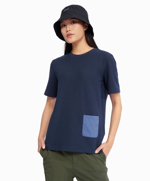 AIGLE(エーグル)の「UVカット ショートスリーブ ワッフルポケット半袖Tシャツ(Tシャツ/カットソー・レディース・ベージュ/ダークブルー・L/M/S)」の2枚目の写真
