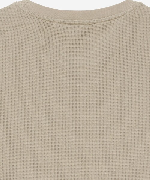 AIGLE(エーグル)の「UVカット ショートスリーブ ワッフルポケット半袖Tシャツ(Tシャツ/カットソー・レディース・ベージュ/ダークブルー・L/M/S)」の5枚目の写真