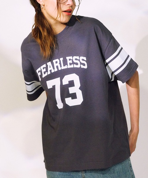 ムラサキスポーツ(ムラサキスポーツ)の「RIKKA FEMME/リッカファム ナンバリングTシャツ RF25SS08(Tシャツ/カットソー・レディース・ホワイト/ネイビー・FREE)」の1枚目の写真