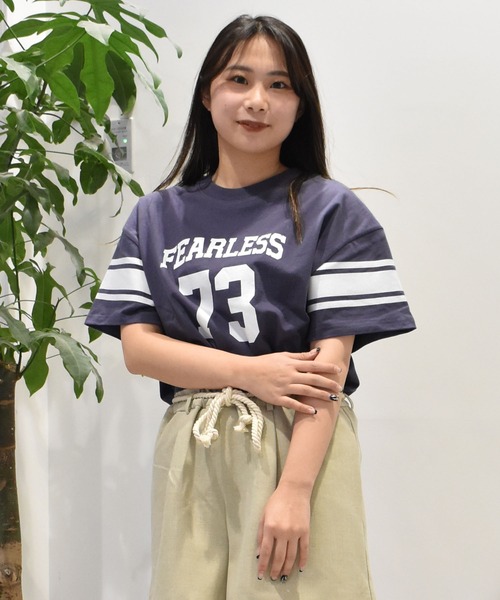 ムラサキスポーツ(ムラサキスポーツ)の「RIKKA FEMME/リッカファム ナンバリングTシャツ RF25SS08(Tシャツ/カットソー・レディース・ホワイト/ネイビー・FREE)」の7枚目の写真