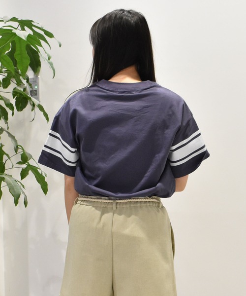 ムラサキスポーツ(ムラサキスポーツ)の「RIKKA FEMME/リッカファム ナンバリングTシャツ RF25SS08(Tシャツ/カットソー・レディース・ホワイト/ネイビー・FREE)」の8枚目の写真