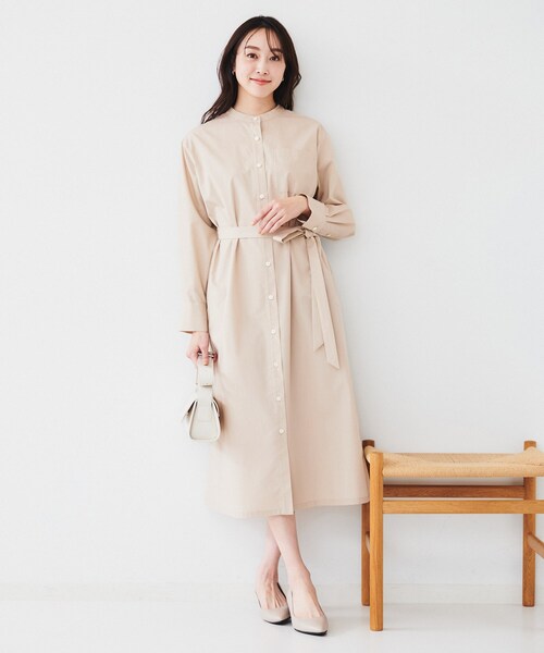 UNTITLED（アンタイトル）の「バンドカラーシャツワンピース（ワンピース・レディース・オリーブ/サンドベージュ/ブルー系その他/ベージュ系その他2・00/01/02/03/04/44/48）」の5枚目の写真