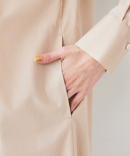 UNTITLED（アンタイトル）の「バンドカラーシャツワンピース（ワンピース・レディース・オリーブ/サンドベージュ/ブルー系その他/ベージュ系その他2・00/01/02/03/04/44/48）」の20枚目の写真