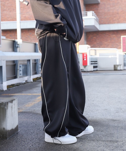 ZIP FIVE（ジップファイブ）の「【ZIP FIVE】 ドローコード内蔵 エステル ジャージ 変形 パイピング トラック スウェット パンツ（スウェットパンツ・メンズ・ブラック/ネイビー/チャコール・LARGE/X-LARGE/MEDIUM）」の8枚目の写真