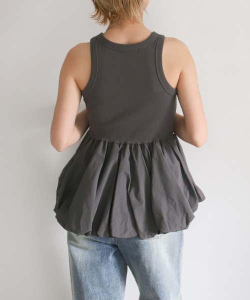 select MOCA（セレクトモカ）の「【洗える】カップ付きバルーンタンク（タンクトップ・レディース・チャコールグレー/オフホワイト/ブラック・FREE）」の14枚目の写真