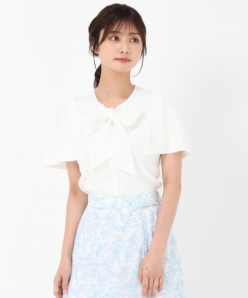 MISCH MASCH(ミッシュマッシュ)の「ボウタイケープ袖ニット(ニット/セーター・レディース・ブルー/ホワイト/イエロー・フリ-)」の19枚目の写真