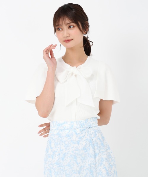 MISCH MASCH(ミッシュマッシュ)の「ボウタイケープ袖ニット(ニット/セーター・レディース・ブルー/ホワイト/イエロー・フリ-)」の18枚目の写真