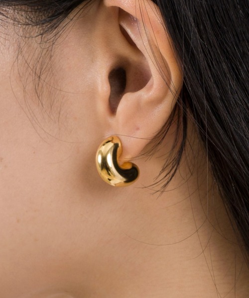 JENNYBIRD(ジェニーバード)の「【JENNY BIRD/ジェニーバード】フープピアス TOME HOOPS - SMALL(ピアス(両耳用)・レディース・ゴールド/シルバー・FREE)」の3枚目の写真