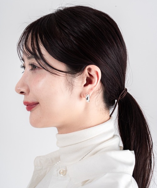 JENNYBIRD(ジェニーバード)の「【JENNY BIRD/ジェニーバード】フープピアス TOME HOOPS - SMALL(ピアス(両耳用)・レディース・ゴールド/シルバー・FREE)」の19枚目の写真