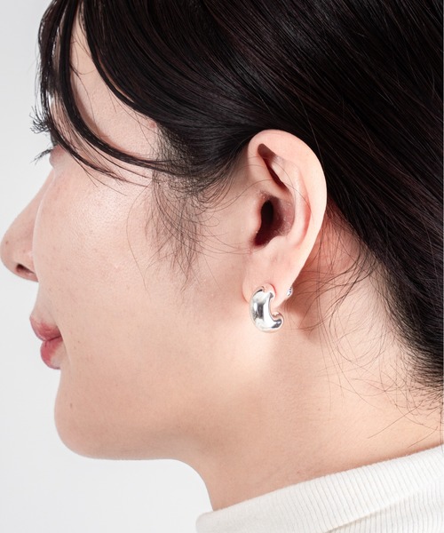 JENNYBIRD(ジェニーバード)の「【JENNY BIRD/ジェニーバード】フープピアス TOME HOOPS - SMALL(ピアス(両耳用)・レディース・ゴールド/シルバー・FREE)」の17枚目の写真