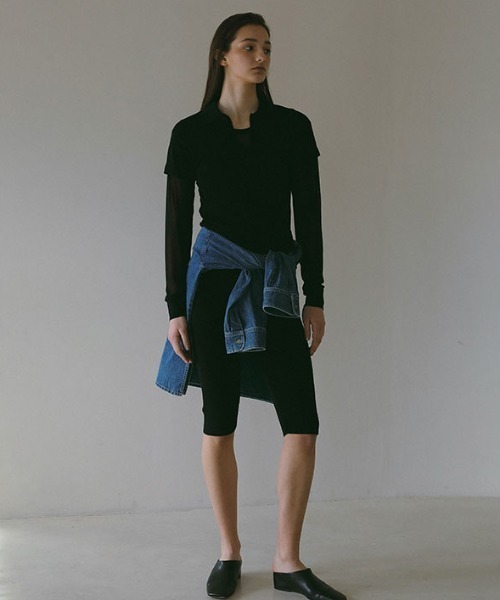 ETRE TOKYO（エトレトウキョウ）の「ハーフスリーブシアーニットプルオーバー（Tシャツ/カットソー・レディース・ブラック/セージグリーン/ブラウン・FREE）」の15枚目の写真