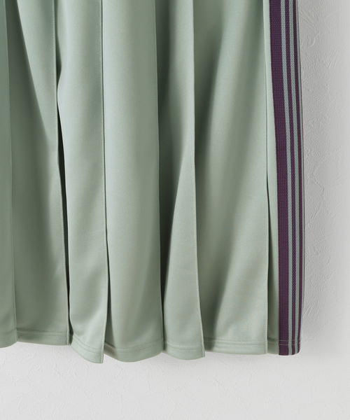 Needles（ニードルス）の「【NEEDLES】 Pleated Track Skirt（スカート・レディース・ホワイト/サックスブルー・2）」の5枚目の写真