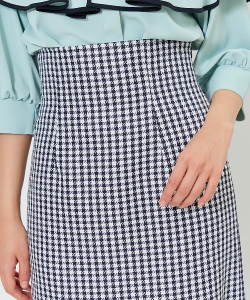 AND COUTURE(アンドクチュール)の「千鳥柄マーメイドスカート(スカート・レディース・ミント/ブラック/ネイビー・MEDIUM/SMALL)」の11枚目の写真