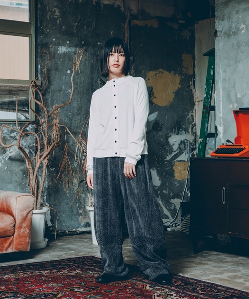 sneeuw（スニュウ）の「ハイネック2wayカーディガン（カーディガン/ボレロ・レディース・ブラック/ホワイト・ONESIZE）」の15枚目の写真