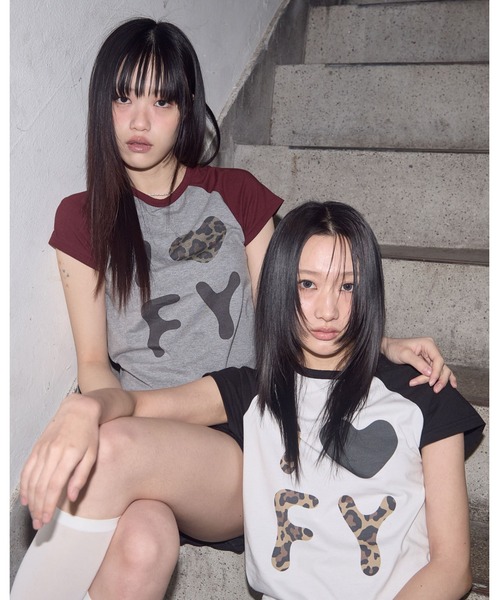 FANCY CLUB(ファンシークラブ)の「FANCY CLUB/アイラブFY TEE(Tシャツ/カットソー・レディース・バーガンディー/ブラック・FREE)」の4枚目の写真