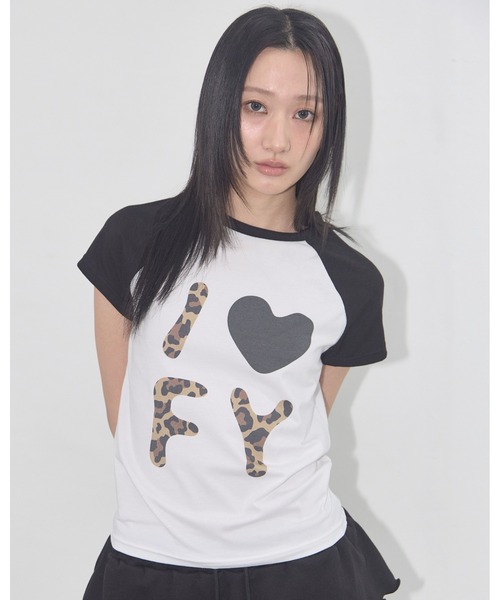 ★FANCYCLUB★I LOVE FY TEE (WHITE)★正規品/韓国直送料込/人気 A'GEM/9 × .kom 『 FANCY CLUB/ファンシークラブ』 I LOVE FY