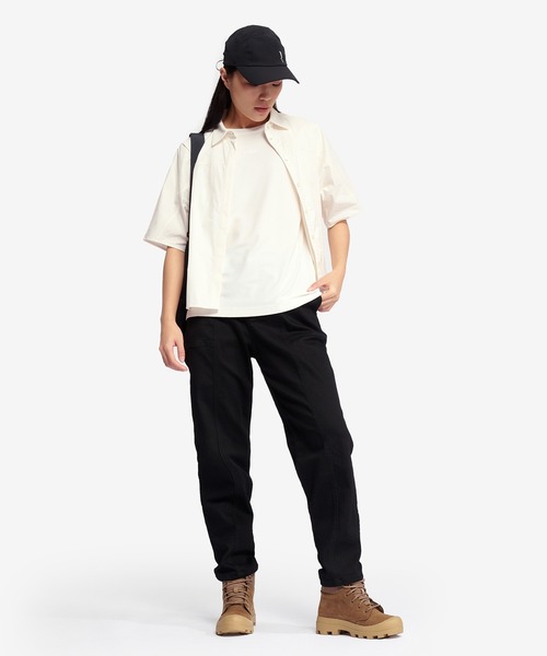 AIGLE(エーグル)の「UVカット 吸水速乾 オーバーサイズ半袖シャツ(シャツ/ブラウス・レディース・オフホワイト/ホワイト・38/36/40)」の3枚目の写真