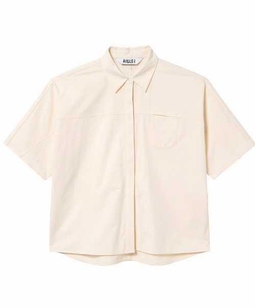 AIGLE(エーグル)の「UVカット 吸水速乾 オーバーサイズ半袖シャツ(シャツ/ブラウス・レディース・オフホワイト/ホワイト・38/36/40)」の7枚目の写真