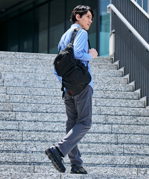 EDWIN(エドウィン)の「EDWIN エドウィン【夏用】ジャージーズ COOL ストレート チノパンツ ストレッチ 涼しい(チノパンツ・メンズ・チャコールグレー/ブラック/グレー・MEDIUM/LARGE/X-LARGE/SMALL)」の2枚目の写真