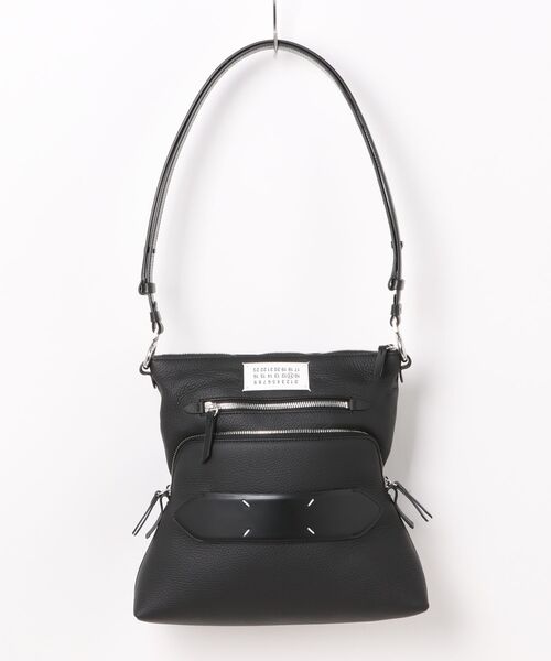 Maison Margiela(メゾンマルジェラ)の「Maison Margiela SOFT 5AC MULTIFUNCTION SMALL(ショルダーバッグ・メンズ・ブラック・FREE)」の7枚目の写真