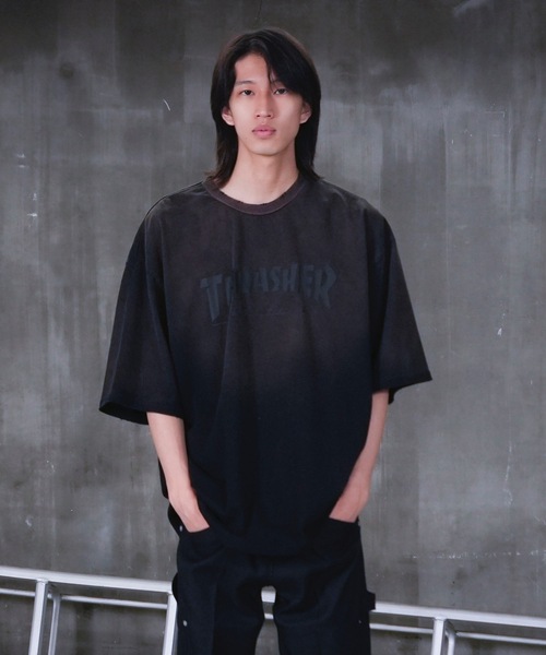 THRASHER（スラッシャー）の「S/S FADE T-SHIRTS / THRASHERスラッシャーフェード半袖T-シャツヴィンテージライクブランドロゴプリント（Tシャツ/カットソー・メンズ・ブラウン/ブラック・MEDIUM/LARGE/X-LARGE）」の10枚目の写真