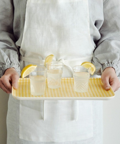 fog linen work（フォグリネンワーク）の「fog（フォグ） リネンコーティングトレイ M（キッチンツール・レディース・ブルー/レッド/チェック/ホワイト×グレー/グレー×ホワイト/ホワイト×レッド/ブラック×レッド/ホワイト×ブルー/ホワイト×ネイビー/A/B/C/E/ナチュラル/グレー系その他/グリーン系その他/イエロー系その他/ブラウン系その他/レッド系その他/ネイビー系/ネイビー系1/グリーン系その他2/ピンク系その他/ブルー系その他/ブルー系その他2/ブルー系その他3/パープル/イエロー/ピンク・ONE SIZE）」の19枚目の写真