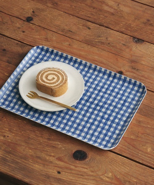 fog linen work（フォグリネンワーク）の「fog（フォグ） リネンコーティングトレイ M（キッチンツール・レディース・ブルー/レッド/チェック/ホワイト×グレー/グレー×ホワイト/ホワイト×レッド/ブラック×レッド/ホワイト×ブルー/ホワイト×ネイビー/A/B/C/E/ナチュラル/グレー系その他/グリーン系その他/イエロー系その他/ブラウン系その他/レッド系その他/ネイビー系/ネイビー系1/グリーン系その他2/ピンク系その他/ブルー系その他/ブルー系その他2/ブルー系その他3/パープル/イエロー/ピンク・ONE SIZE）」の14枚目の写真
