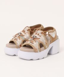 MUUM（ムーム）の「【MUUM】コードチャンキーヒールスポサン（サンダル）」