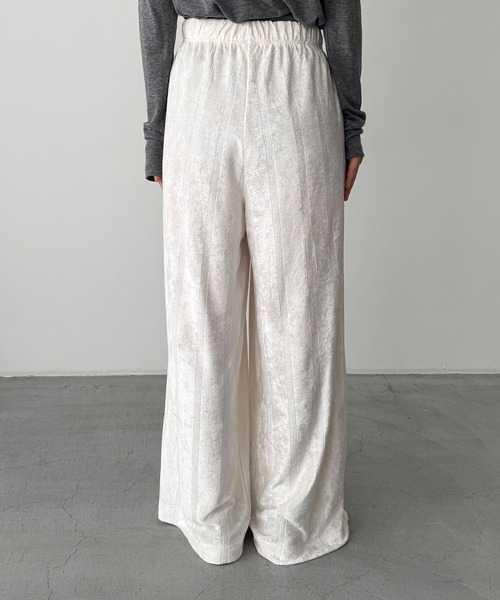 CANAL JEAN（キャナルジーン）の「Miller　ベロアパネルリブパンツ（その他パンツ・レディース・ネイビー/アイボリー・ONE SIZE）」の12枚目の写真