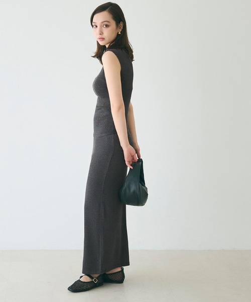 coca(coca)(コカ)の「【WEB限定セール】リブハイネックノースリーブトップス(ニット/セーター・レディース・チャコール/ブラック・S/M/L)」の5枚目の写真