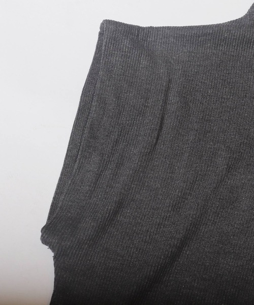 coca(coca)(コカ)の「【WEB限定セール】リブハイネックノースリーブトップス(ニット/セーター・レディース・チャコール/ブラック・S/M/L)」の15枚目の写真